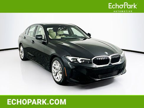 Used 2025 BMW 330i Sedan w/ Convenience Package RWD image 1
