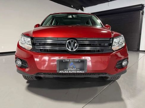Used 2013 Volkswagen Tiguan SEL AWD/4WD image 2