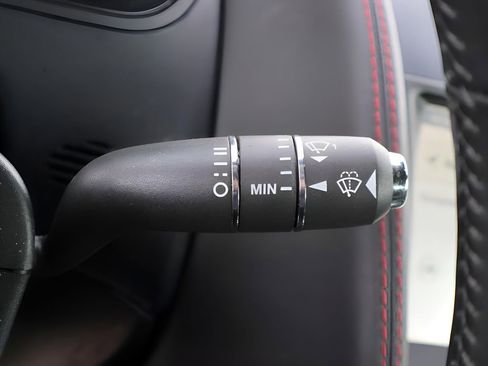 Used 2023 Jaguar F-TYPE R-Dynamic AWD/4WD image 31