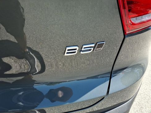 New 2026 Volvo XC40 B5 Plus w/ Protection Package Premier AWD/4WD image 6