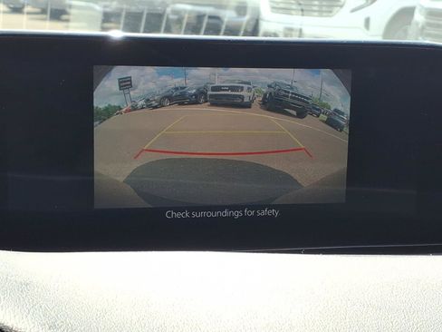 Used 2024 MAZDA MAZDA3 s FWD image 20