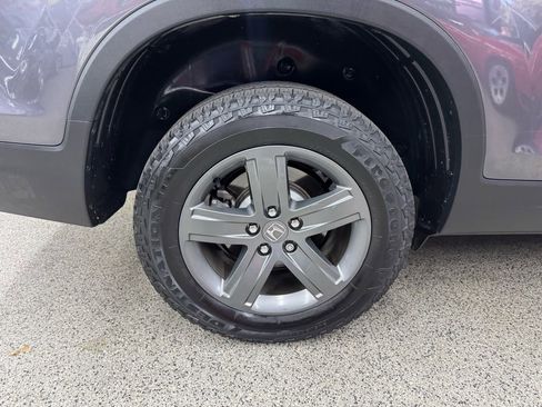 Used 2023 Honda Ridgeline RTL-E image 40