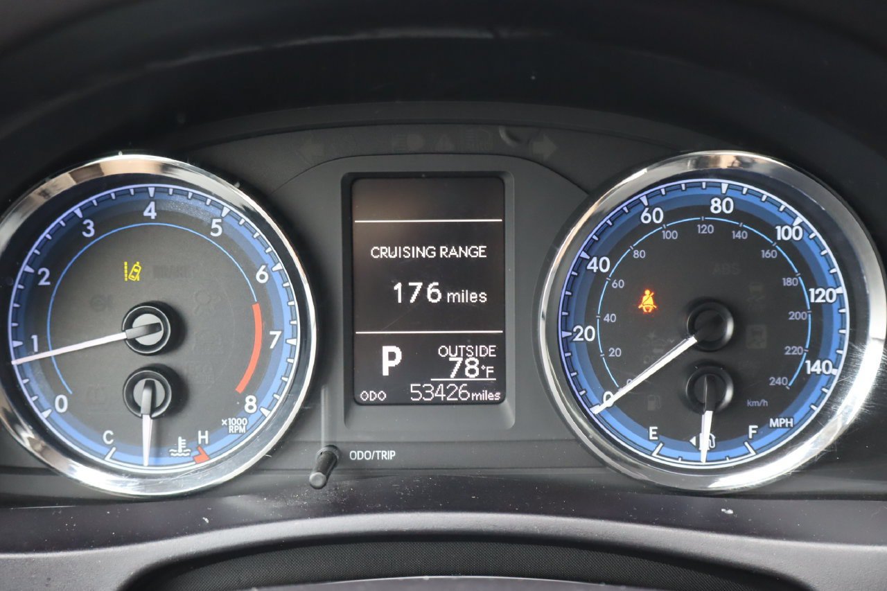 Used 2019 Toyota Corolla L FWD image 8