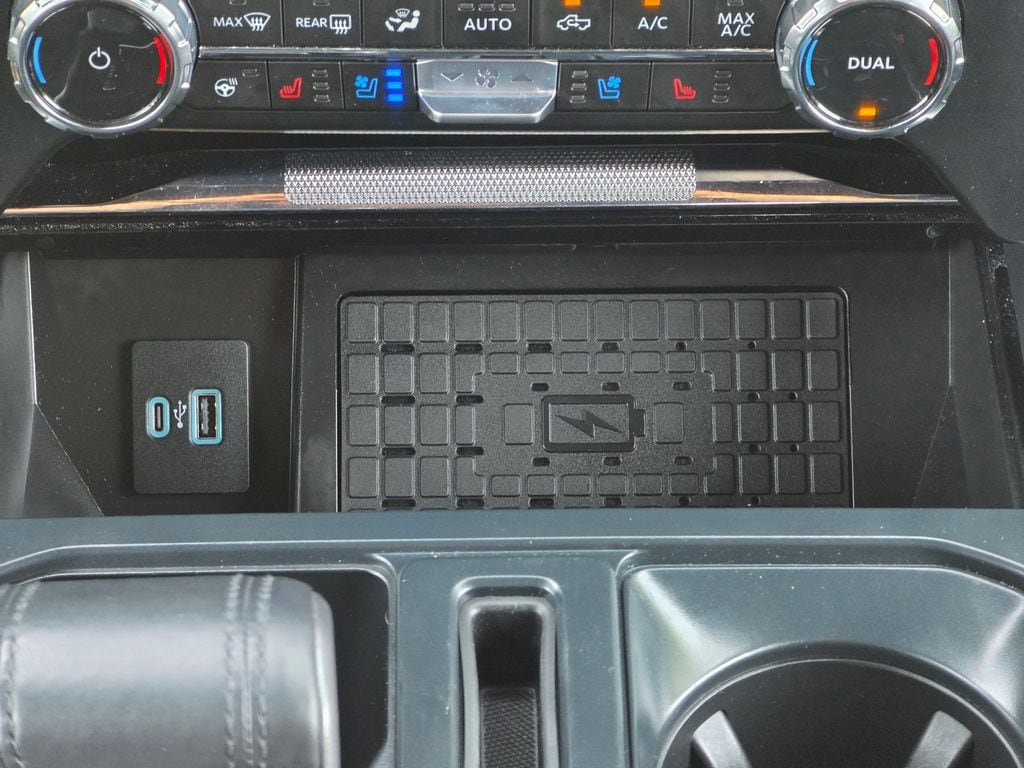 Used 2023 Ford F150 Raptor AWD/4WD image 19