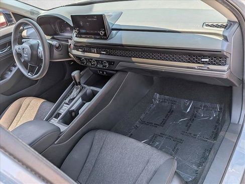Used 2025 Honda Accord SE image 21