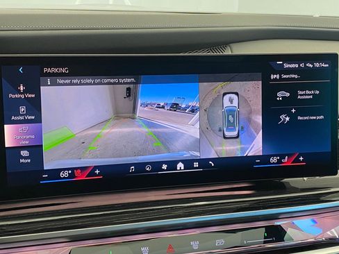 Certified 2024 BMW 750e xDrive image 27