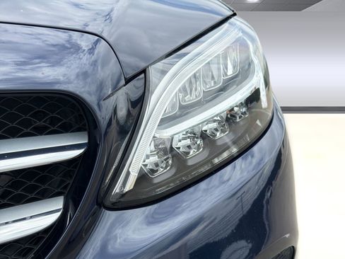 Used 2019 Mercedes-Benz C 300 4MATIC Sedan image 10