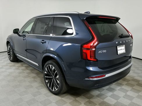 Certified 2026 Volvo XC90 B6 Ultra w/ Protection Package AWD/4WD image 4