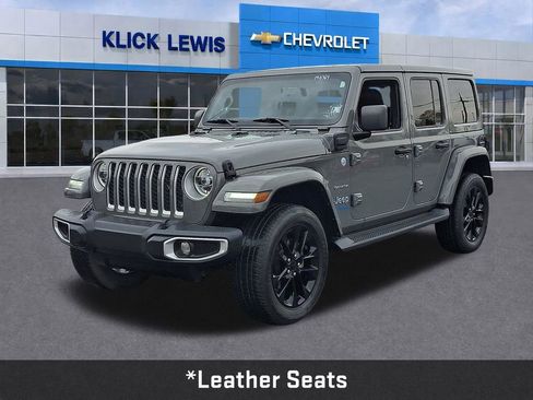 Used 2021 Jeep Wrangler Unlimited Sahara w/ Cold Weather Group image 3