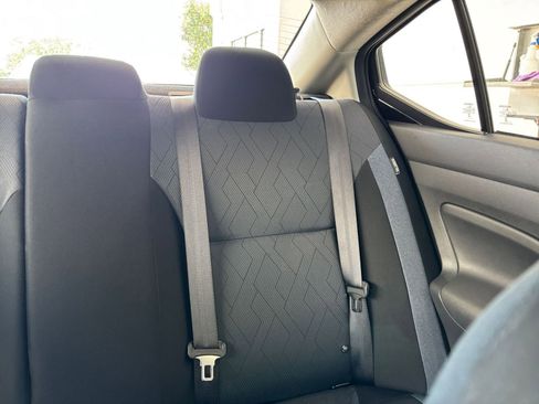 Used 2025 Nissan Versa SV FWD image 37