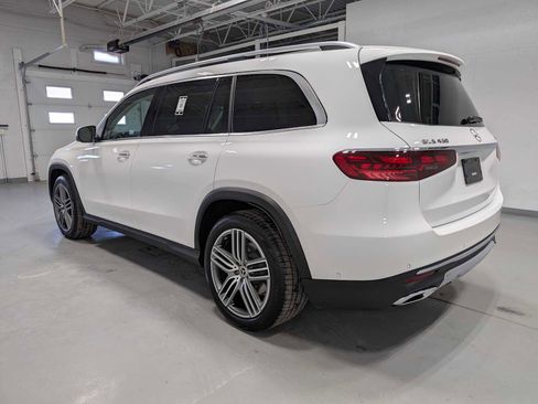 Certified 2026 Mercedes-Benz GLS 450 4MATIC image 10