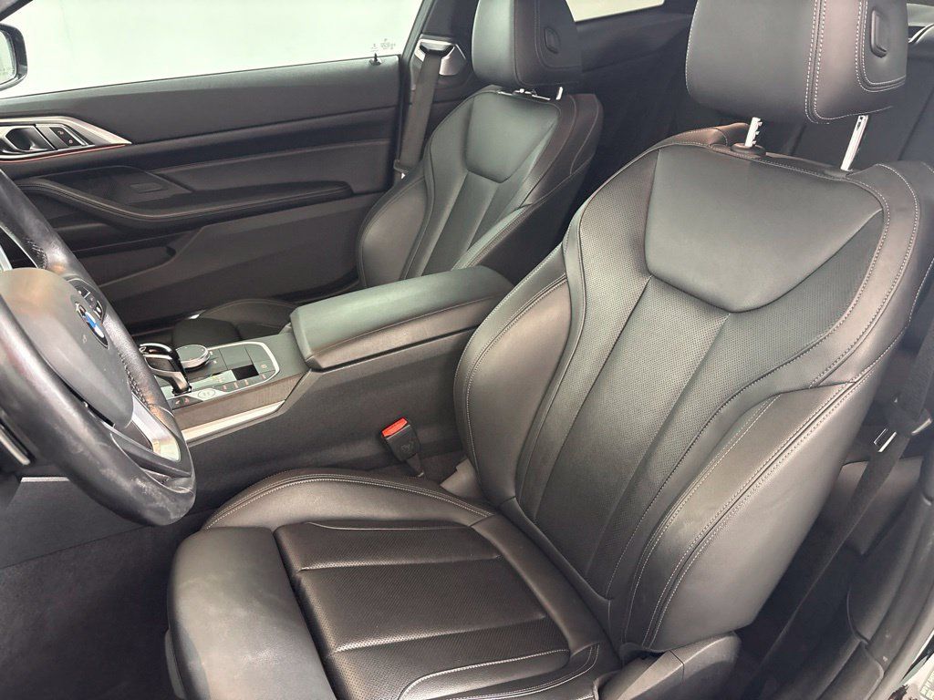 Certified 2022 BMW 430i Coupe w/ Convenience Package RWD image 23