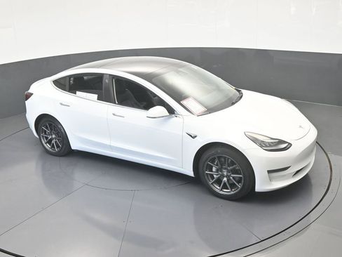 Used 2019 Tesla Model 3 image 51