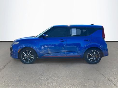 Used 2021 Kia Soul GT-Line FWD image 4