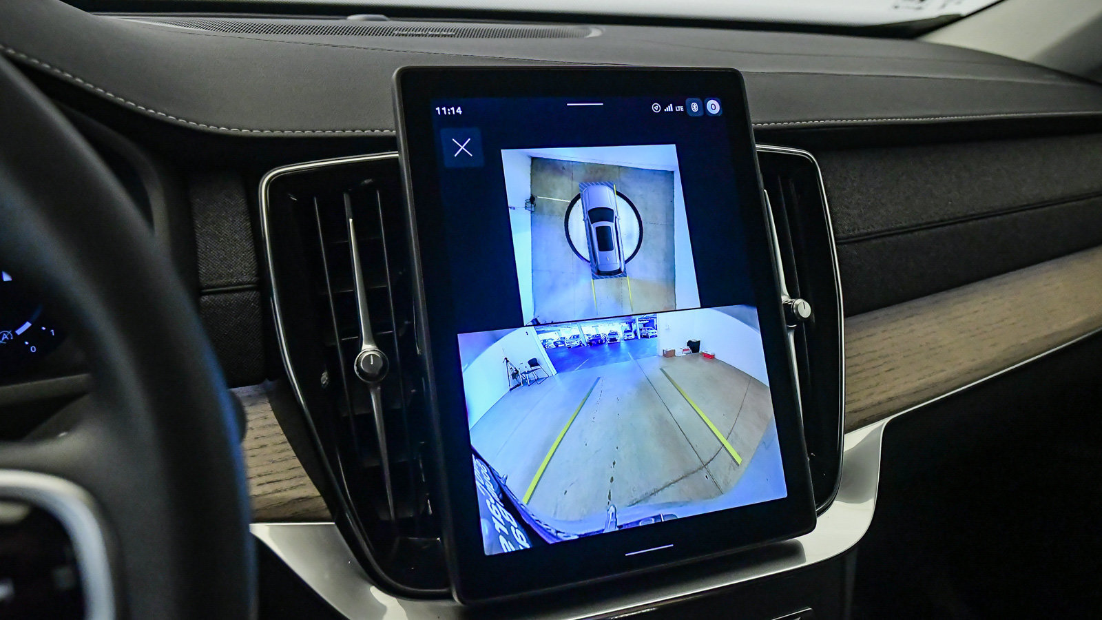 Certified 2026 Volvo XC90 B6 Plus AWD/4WD image 24