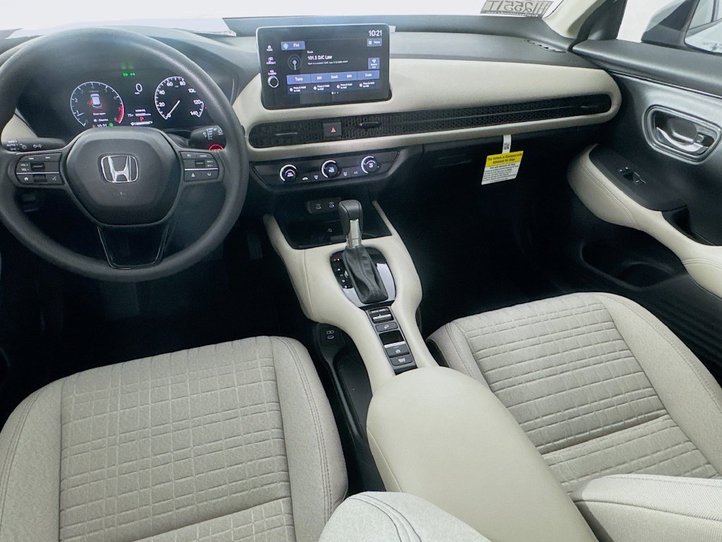 Certified 2026 Honda HR-V LX image 31