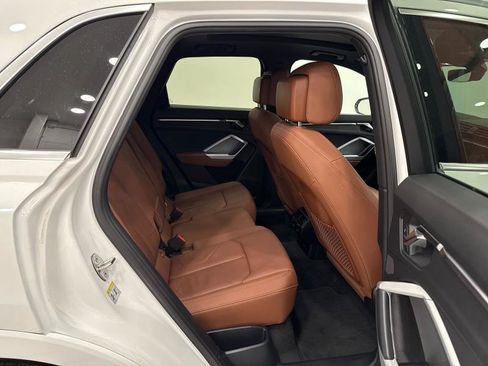 Used 2022 Audi Q3 2.0T Premium w/ Convenience Package image 45