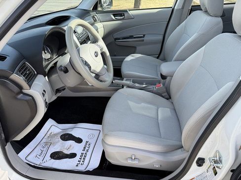 Used 2012 Subaru Forester 2.5X Premium w/ All-Weather Pkg image 9