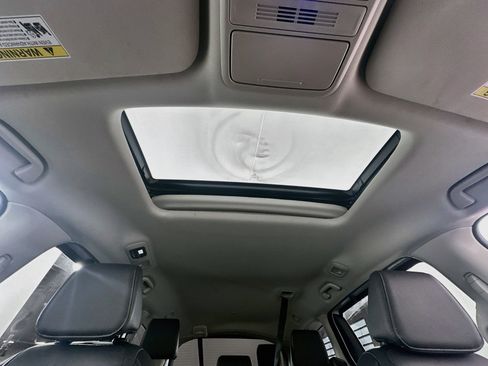 Used 2025 Honda Odyssey EX-L image 25