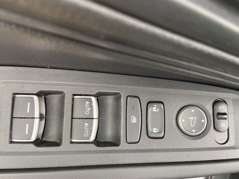 Used 2023 Honda Accord LX image 36