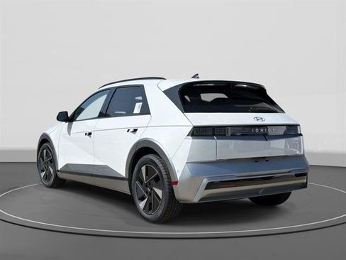 New 2026 Hyundai Ioniq 5 Limited RWD image 4