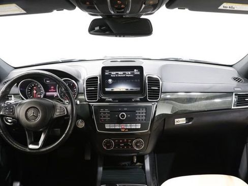 Used 2017 Mercedes-Benz GLS 450 4MATIC image 12