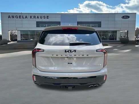 Used 2025 Kia Telluride AWD image 7