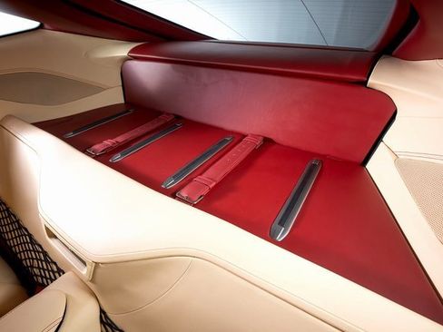 Used 2016 Ferrari F12 Berlinetta image 28