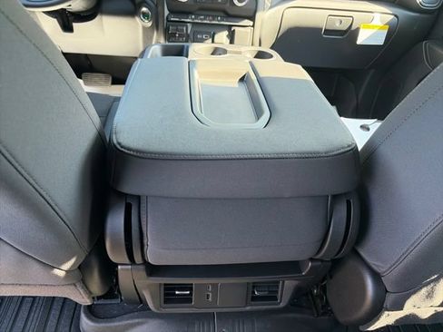 New 2026 GMC Sierra 2500 Pro AWD/4WD image 5