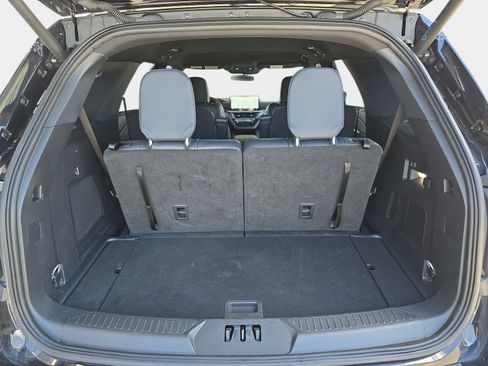 Used 2025 Ford Explorer ST-Line AWD/4WD image 14