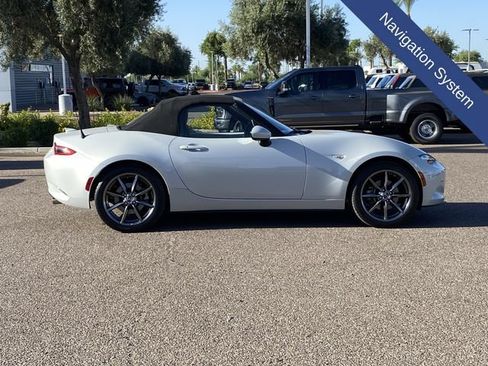 Used 2016 MAZDA MX-5 Miata Grand Touring RWD image 8