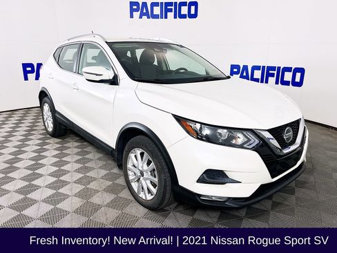 Used 2021 Nissan Rogue Sport SV AWD/4WD image 1
