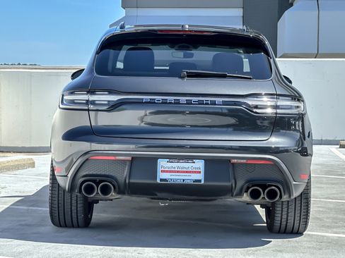 Used 2026 Porsche Macan AWD/4WD image 7