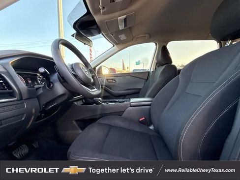Used 2023 Nissan Rogue S AWD/4WD image 25