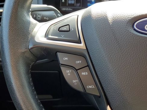 Certified 2023 Ford Edge SEL AWD/4WD image 23