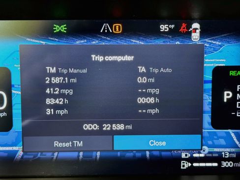 Certified 2025 Volvo XC90 T8 Ultra w/ Protection Package Premier AWD/4WD image 13
