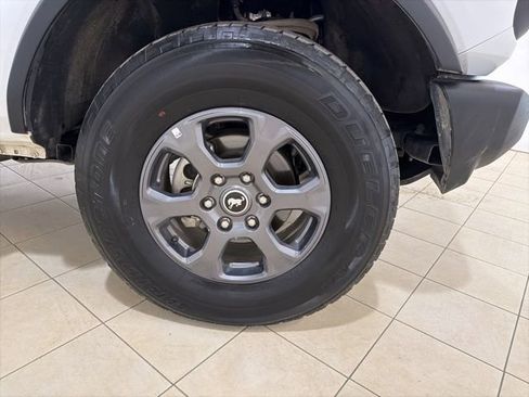 Used 2025 Ford Bronco Big Bend image 30