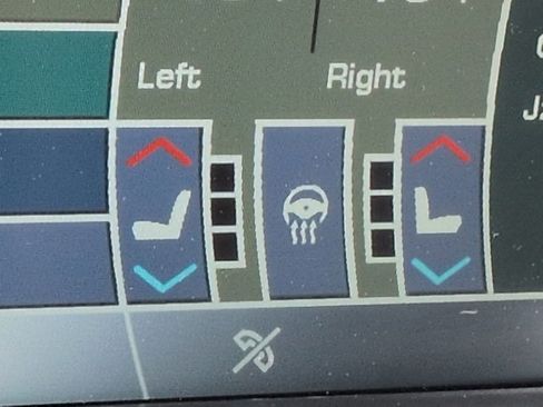 Used 2014 Jaguar XK Convertible image 22