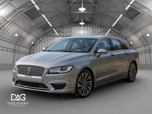 Used 2020 Lincoln MKZ Reserve w/ Elements Package FWD image 1
