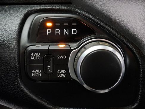 Used 2019 RAM 1500 Big Horn AWD/4WD image 27