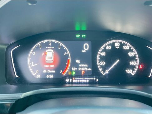 Used 2025 Honda Civic Sport image 12