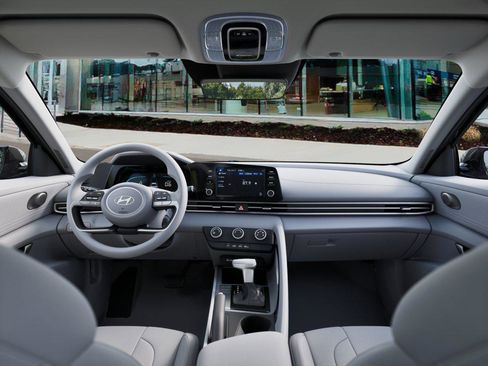 New 2026 Hyundai Elantra SE FWD image 11