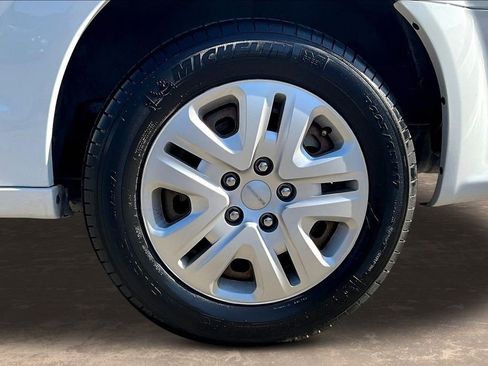 Used 2020 Dodge Grand Caravan SE FWD image 28