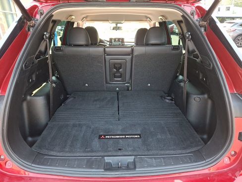 Used 2022 Mitsubishi Outlander SE AWD/4WD image 29
