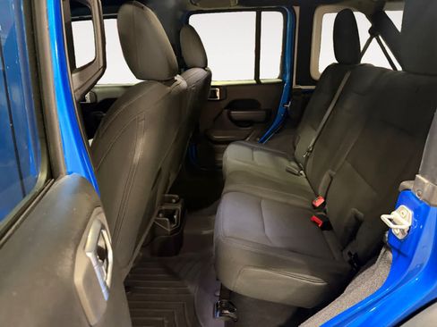 Used 2022 Jeep Wrangler Unlimited Sport AWD/4WD image 14