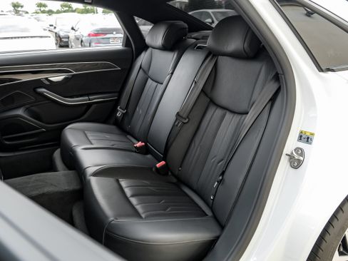 Used 2022 Audi A8 L 3.0T AWD/4WD image 50