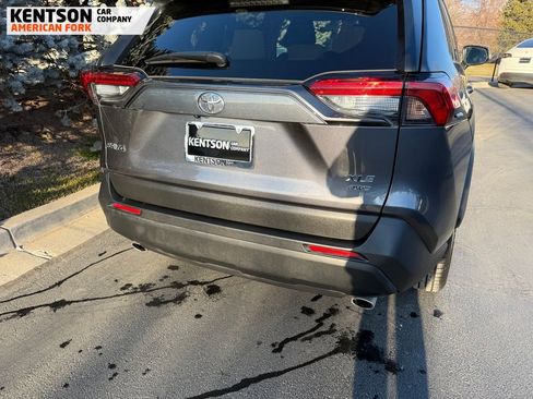 Used 2025 Toyota RAV4 XLE image 35