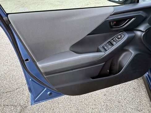 Used 2024 Subaru Crosstrek 2.0i Premium w/ Popular Package #3 image 16