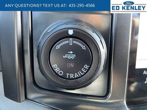 Used 2025 Ford F150 Lariat AWD/4WD image 16