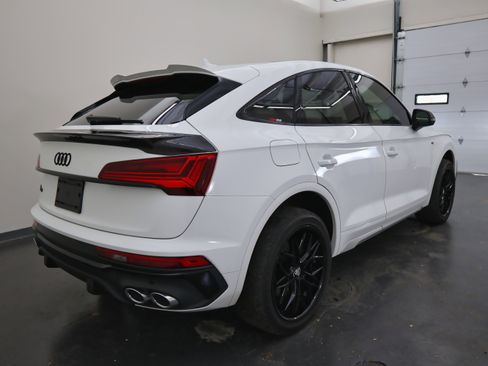 Used 2022 Audi SQ5 Premium Plus image 3